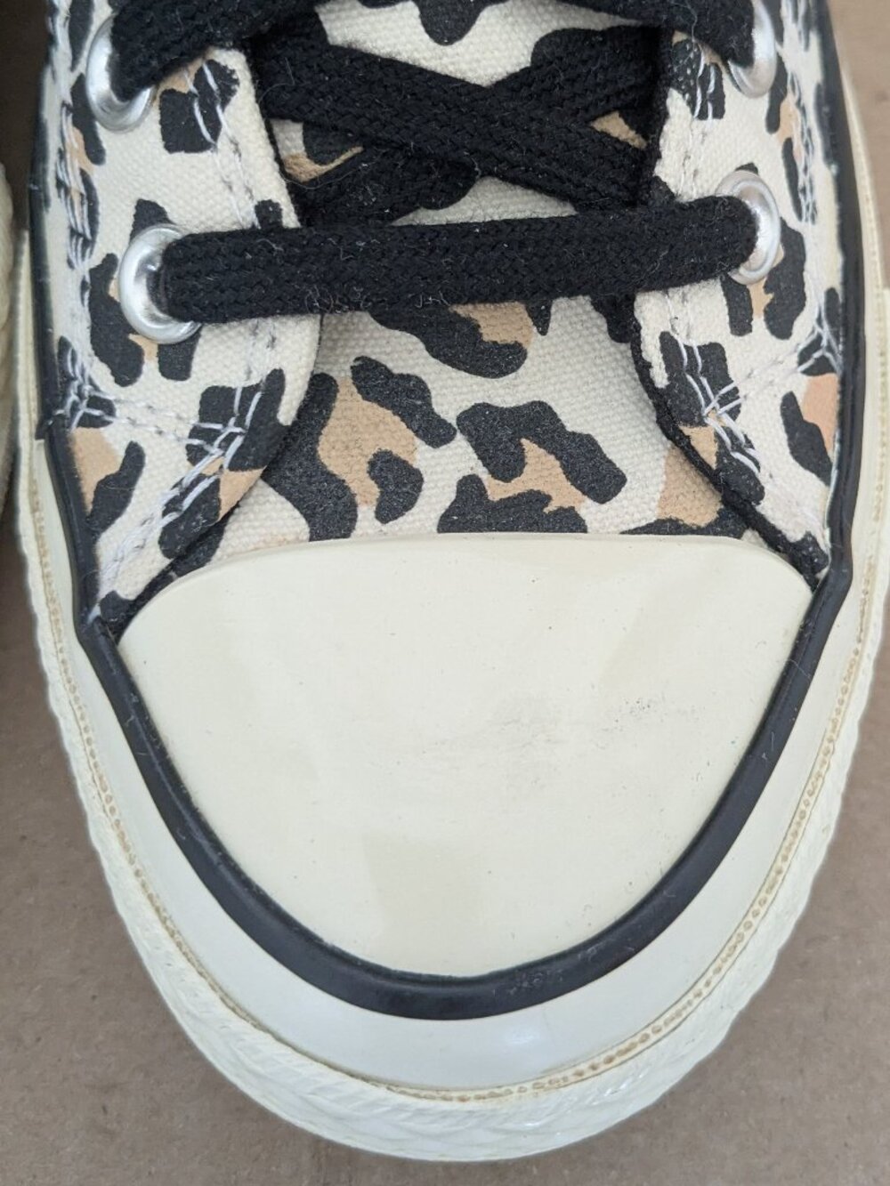 Jaguar Leopard Pattern Converse Chuck Taylor High Top Shoes Unisex Sz M9.5,W7.5 - Picture 6 of 15